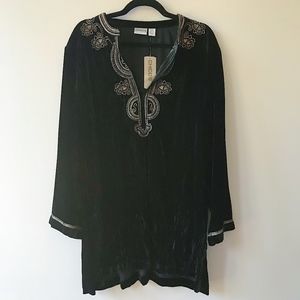 NWT Chico's Noble Velvet Kamila Black Shirt